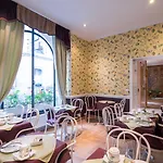 Hotel Des Arts - Cite Bergere