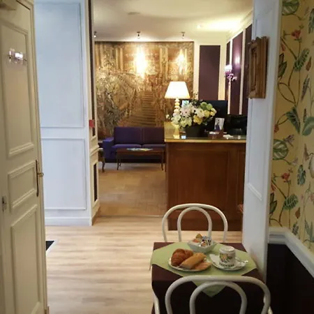 Des Arts - Cite Bergere Hotel